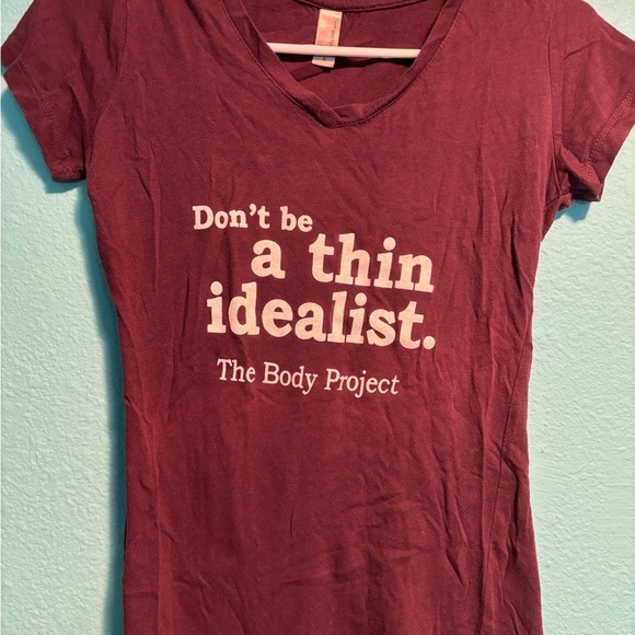 The Body Project Short Sleeve T-Shirt. Don’t be a thin idealist. Purple - Picture 1 of 3